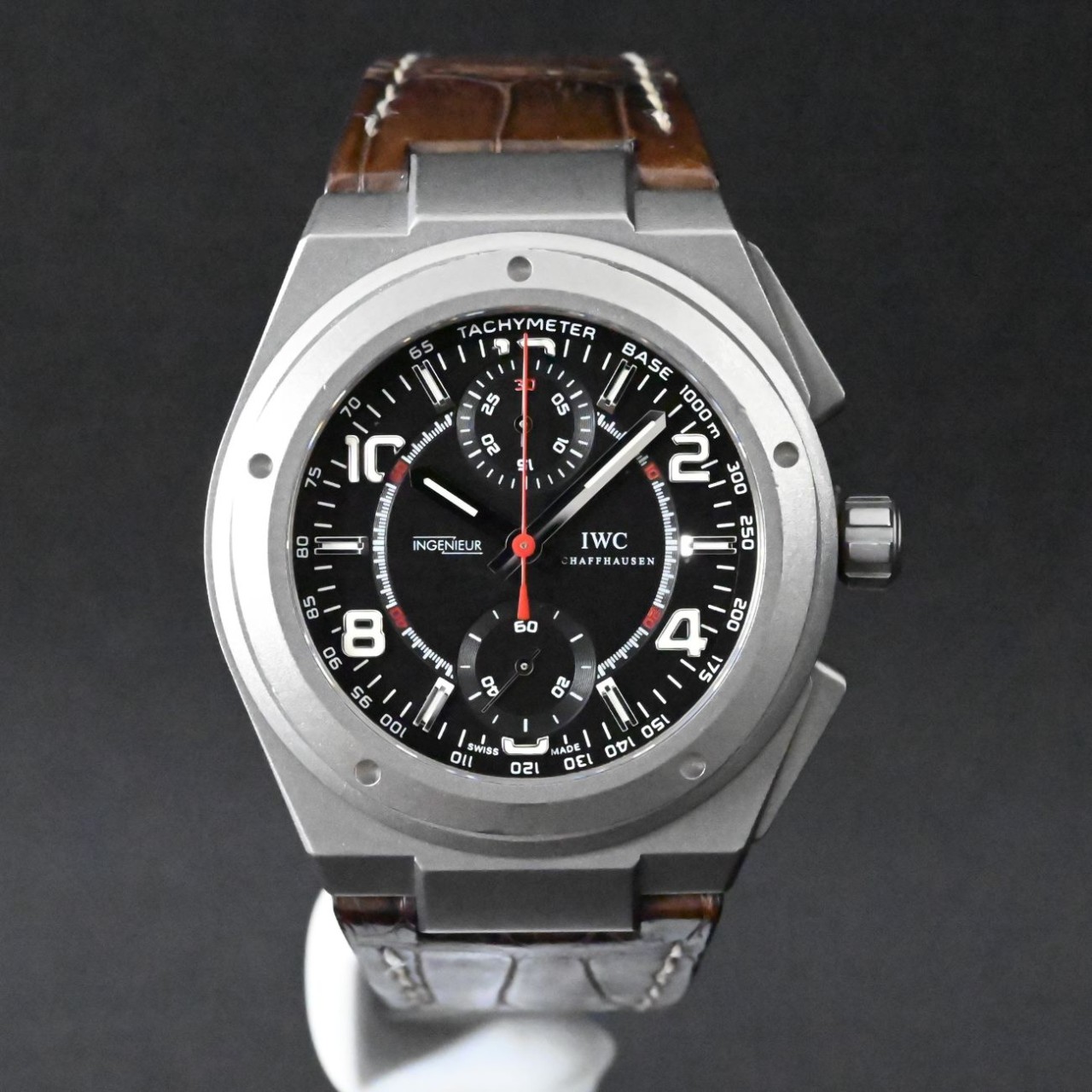 watch image
